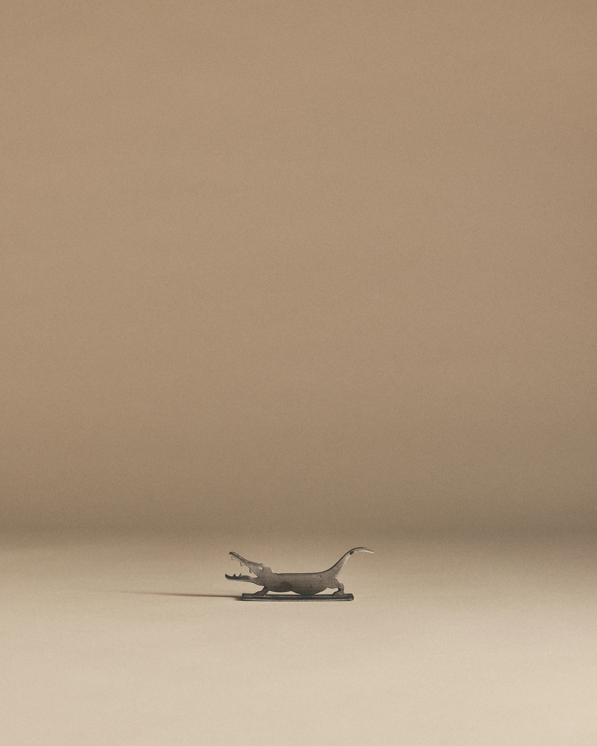 Alligator Cutlery Rests