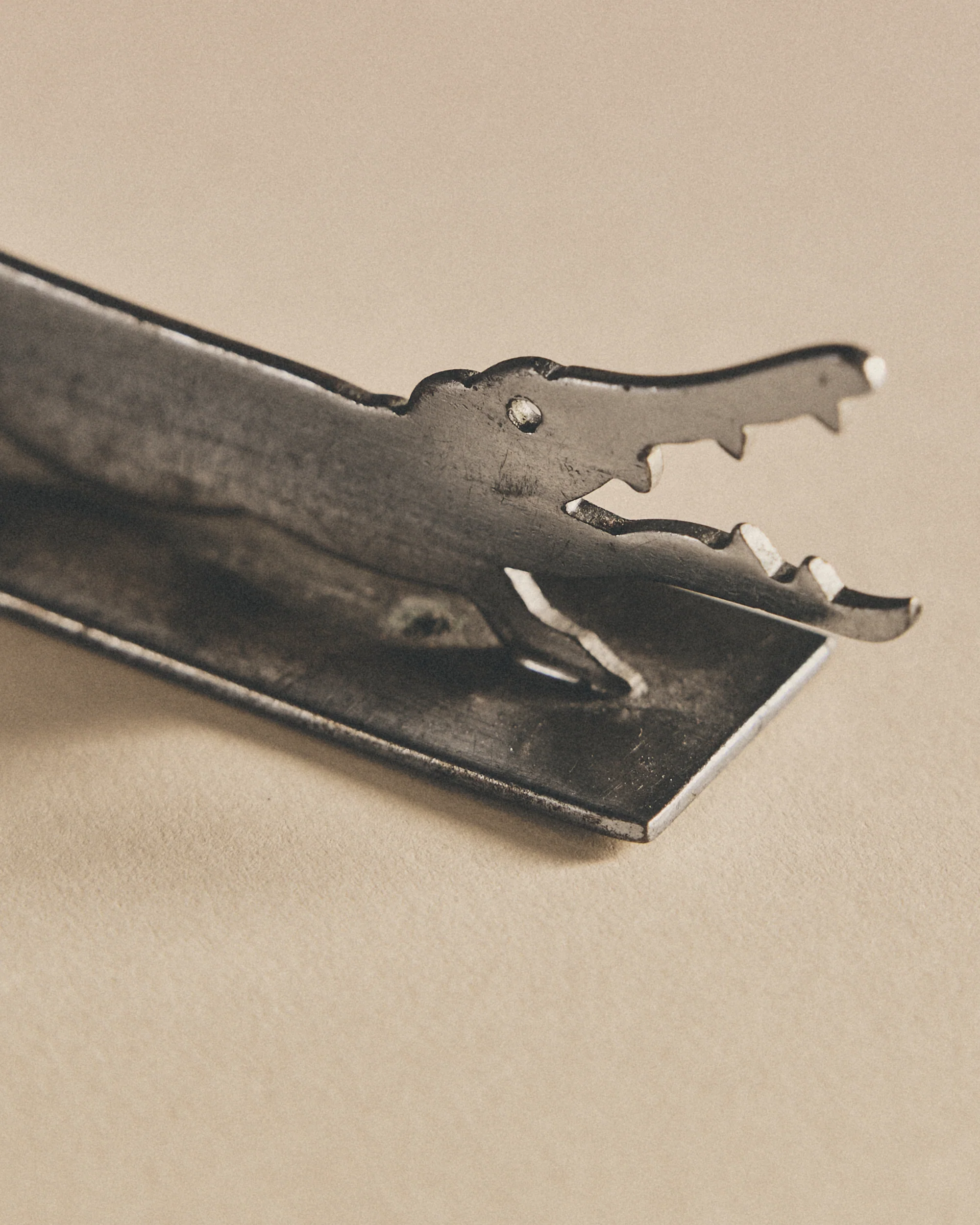 Alligator Cutlery Rests - Image 6