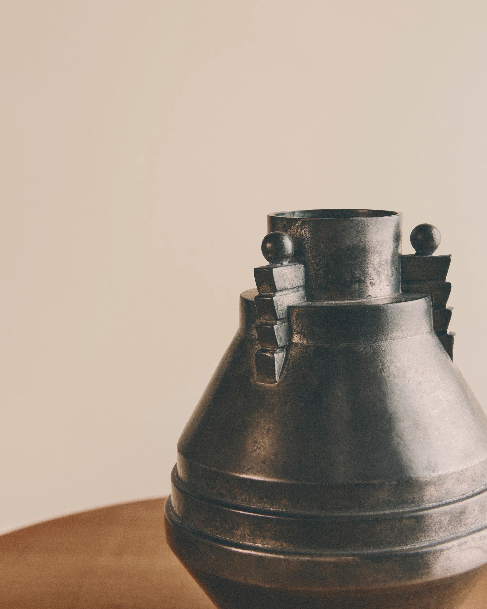 Amsterdam School Vase - Image 4
