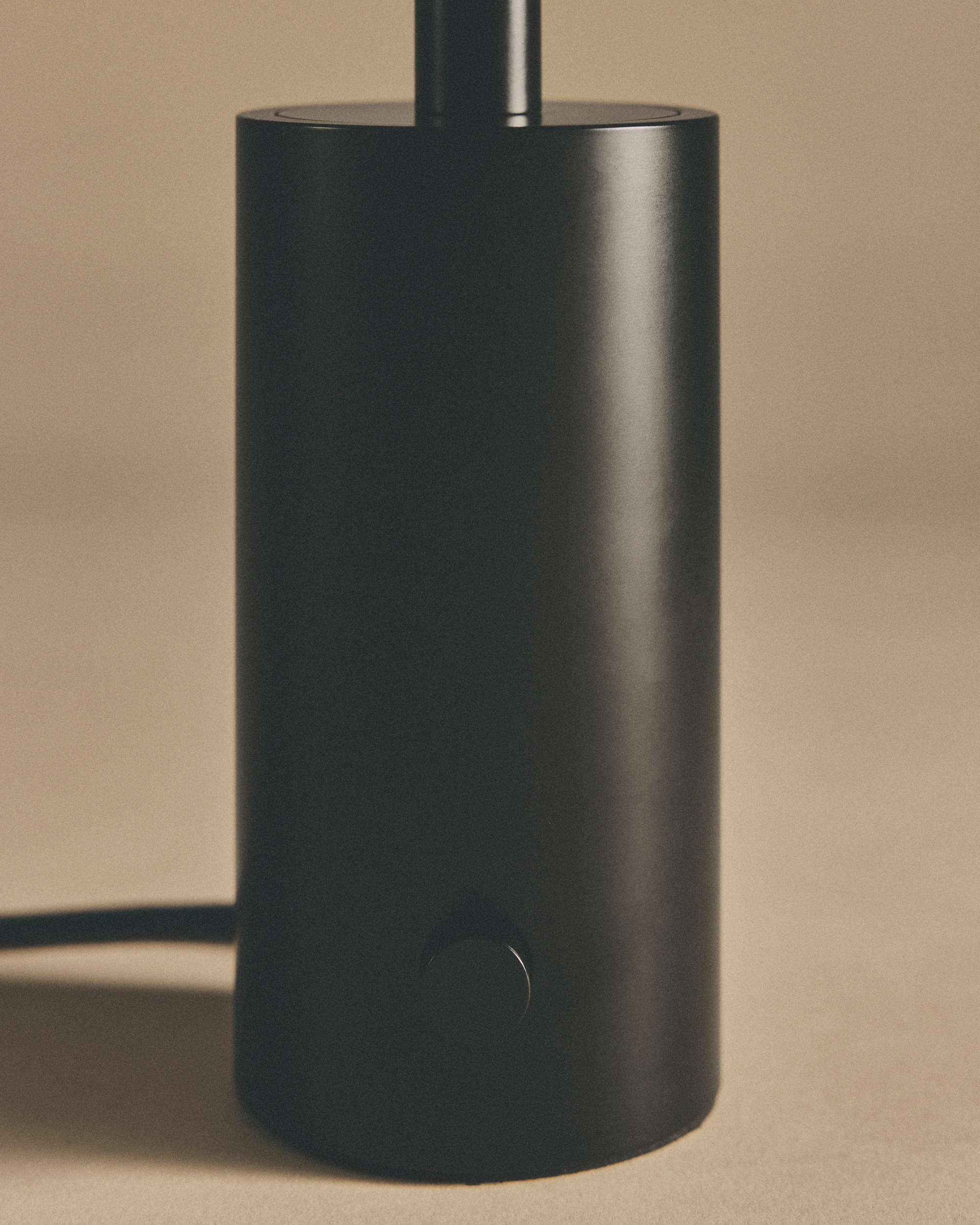 Arundel Low Table Lamp - Image 3