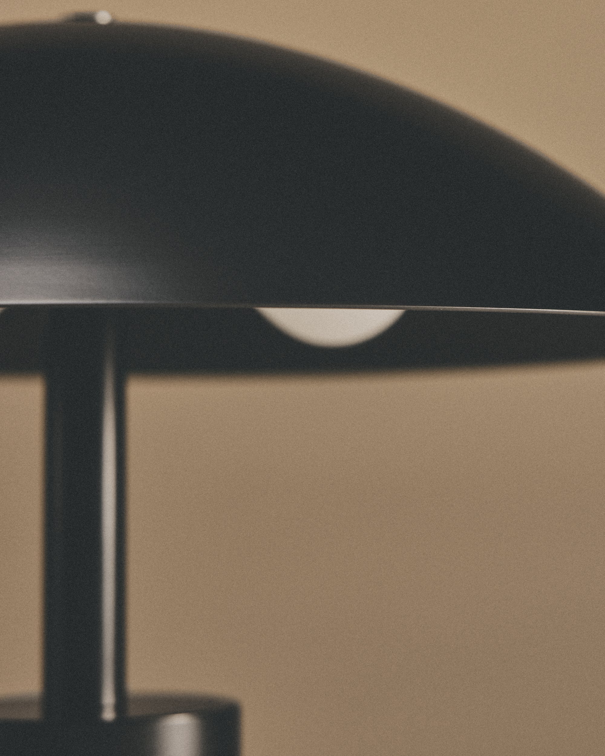 Arundel Low Table Lamp - Image 4