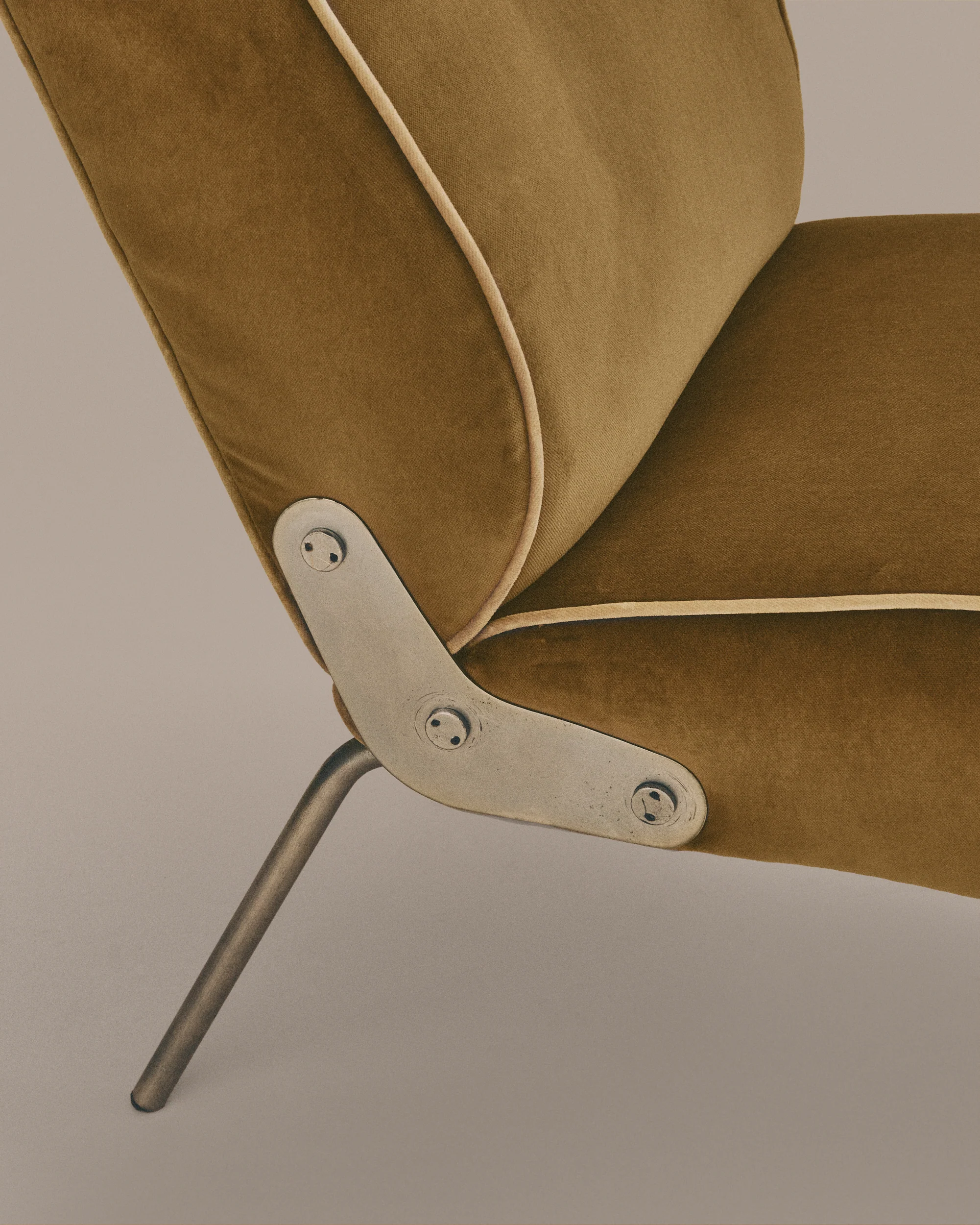 Delfino Lounge Chairs - Image 3