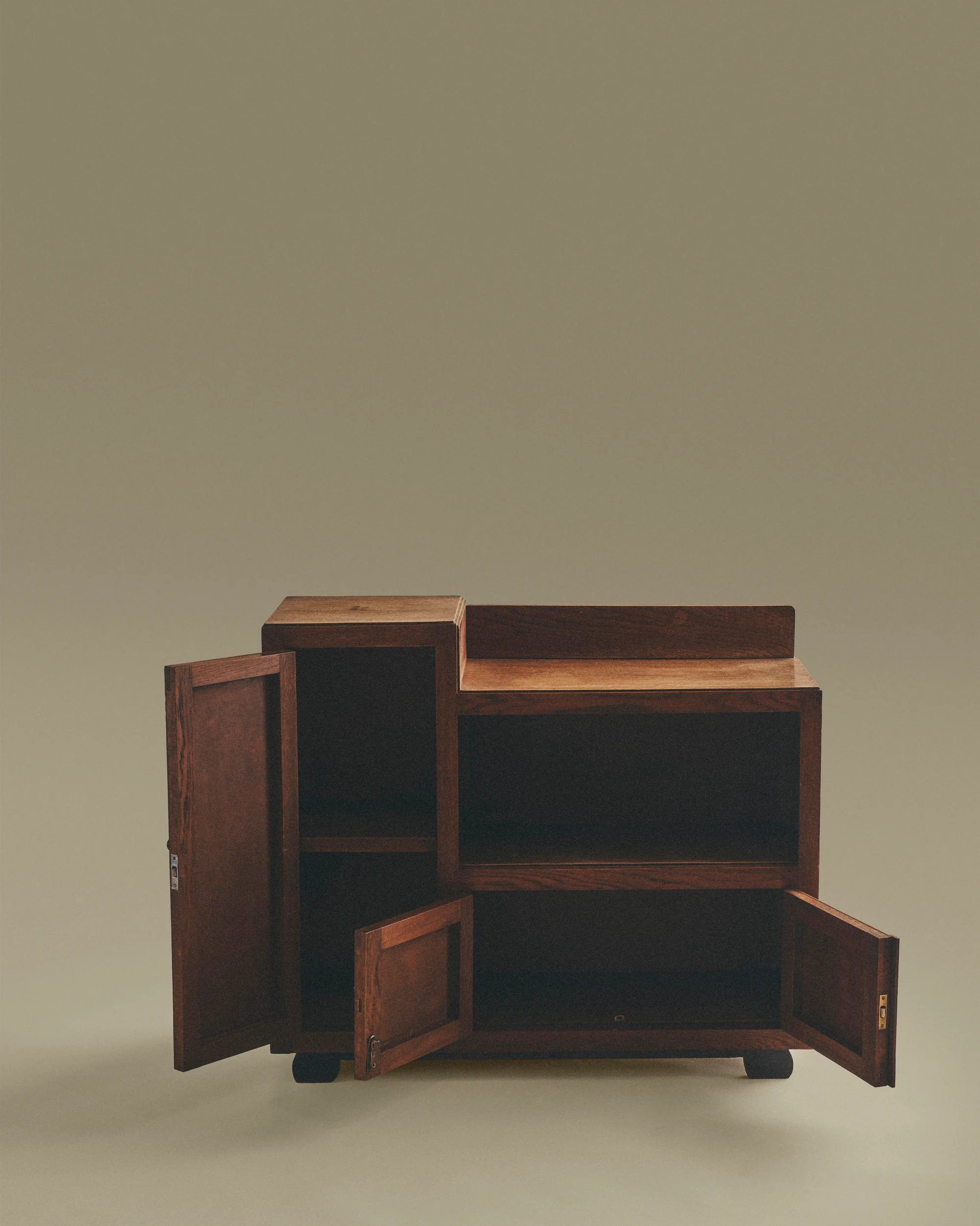 Dutch Modernist Tea Buffet - Image 3