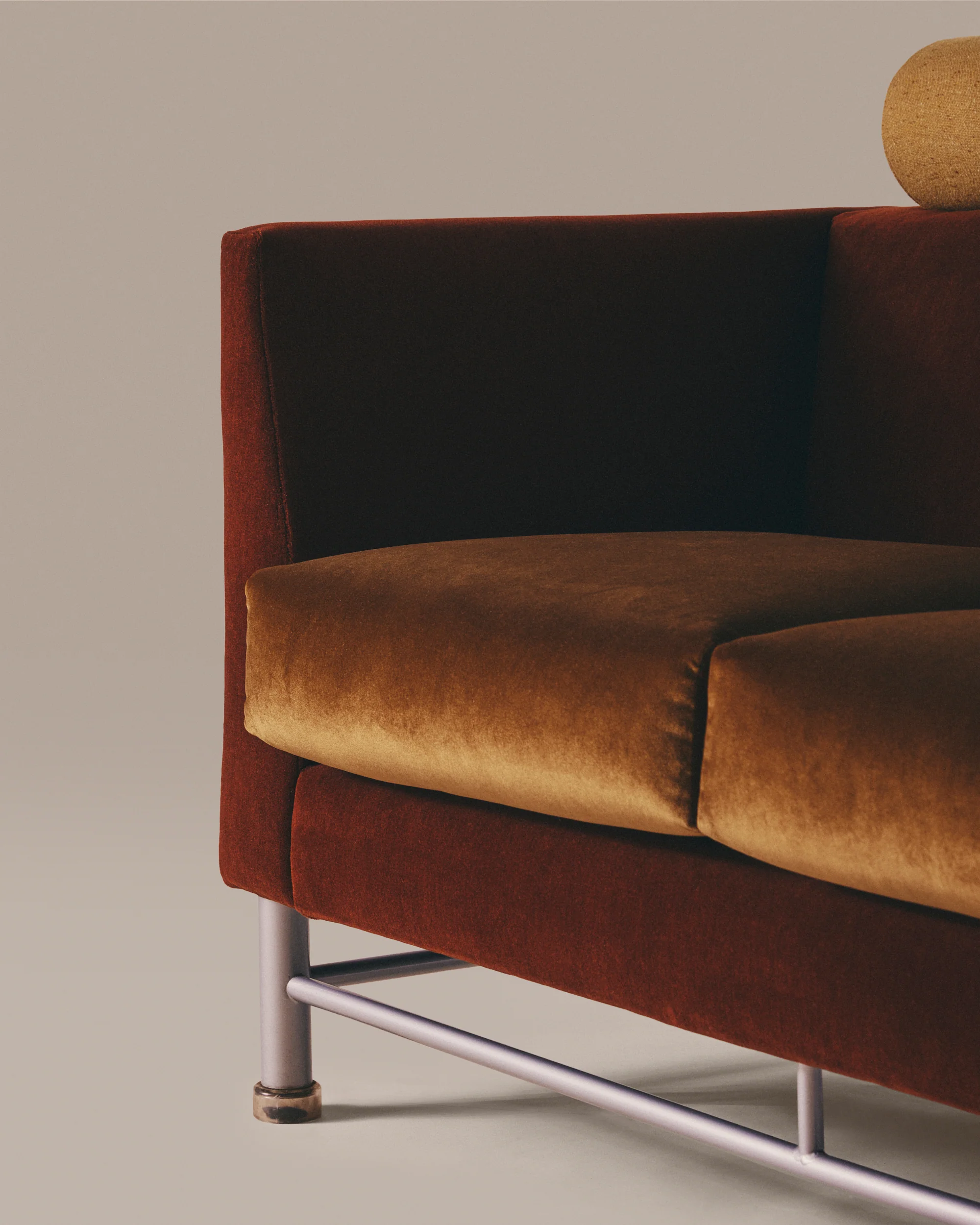 Eastside Sofa - Image 3