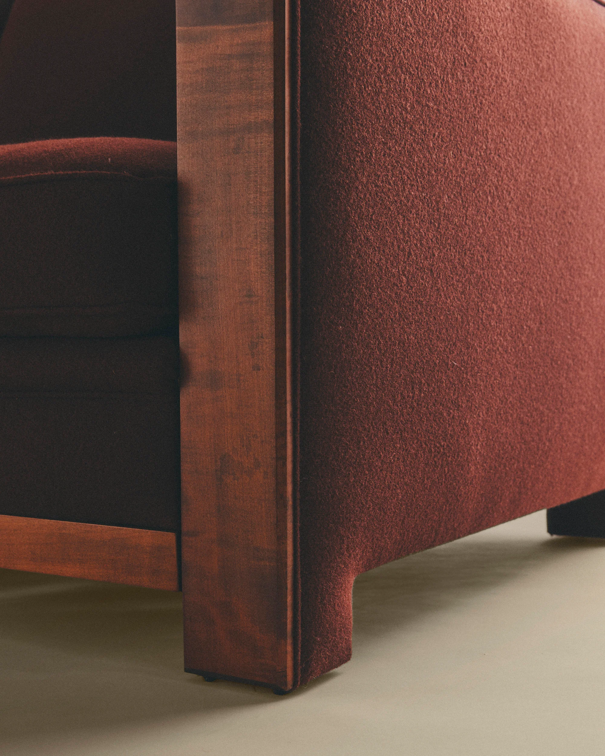 Fox Trot Sofa - Image 5