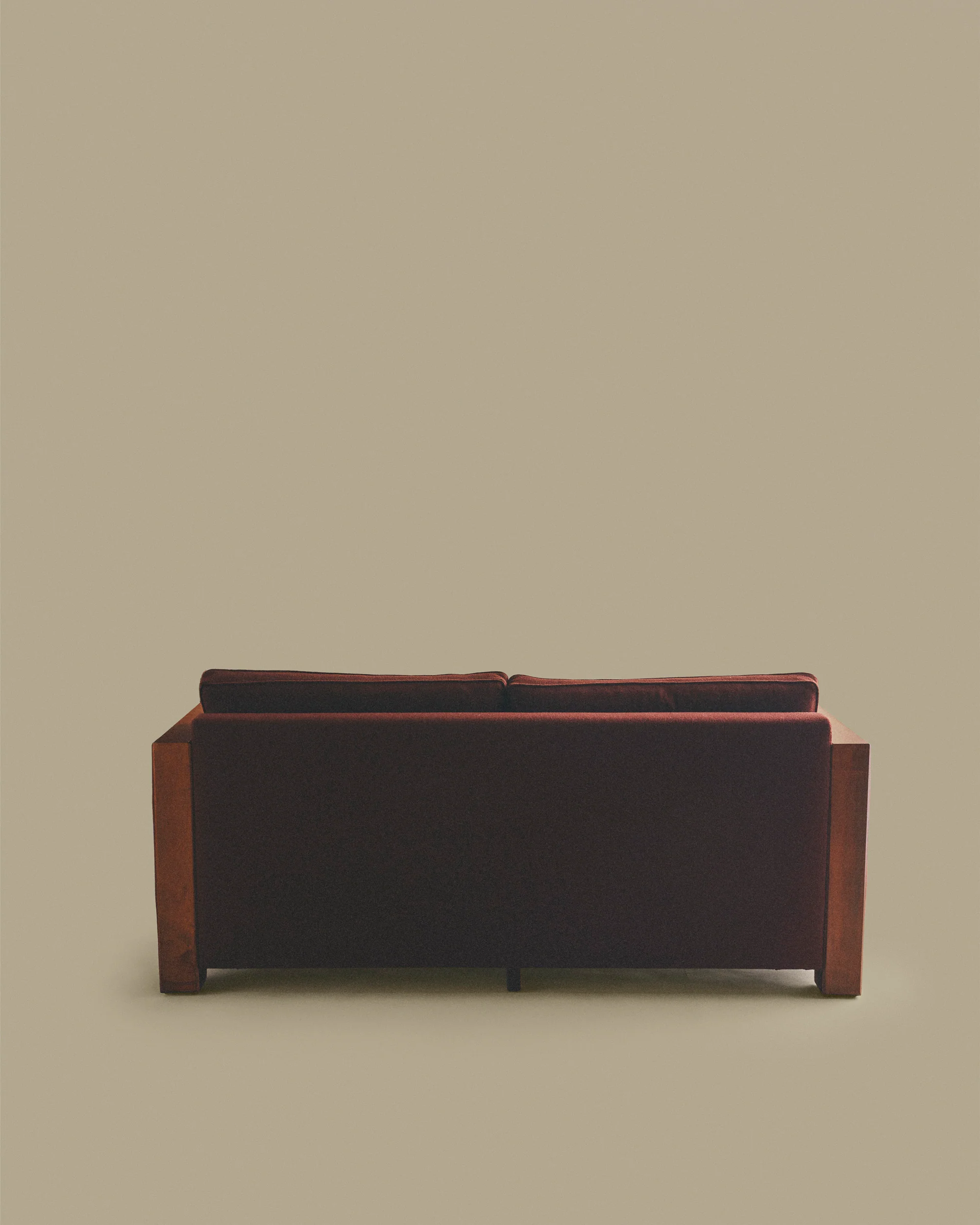 Fox Trot Sofa - Image 6