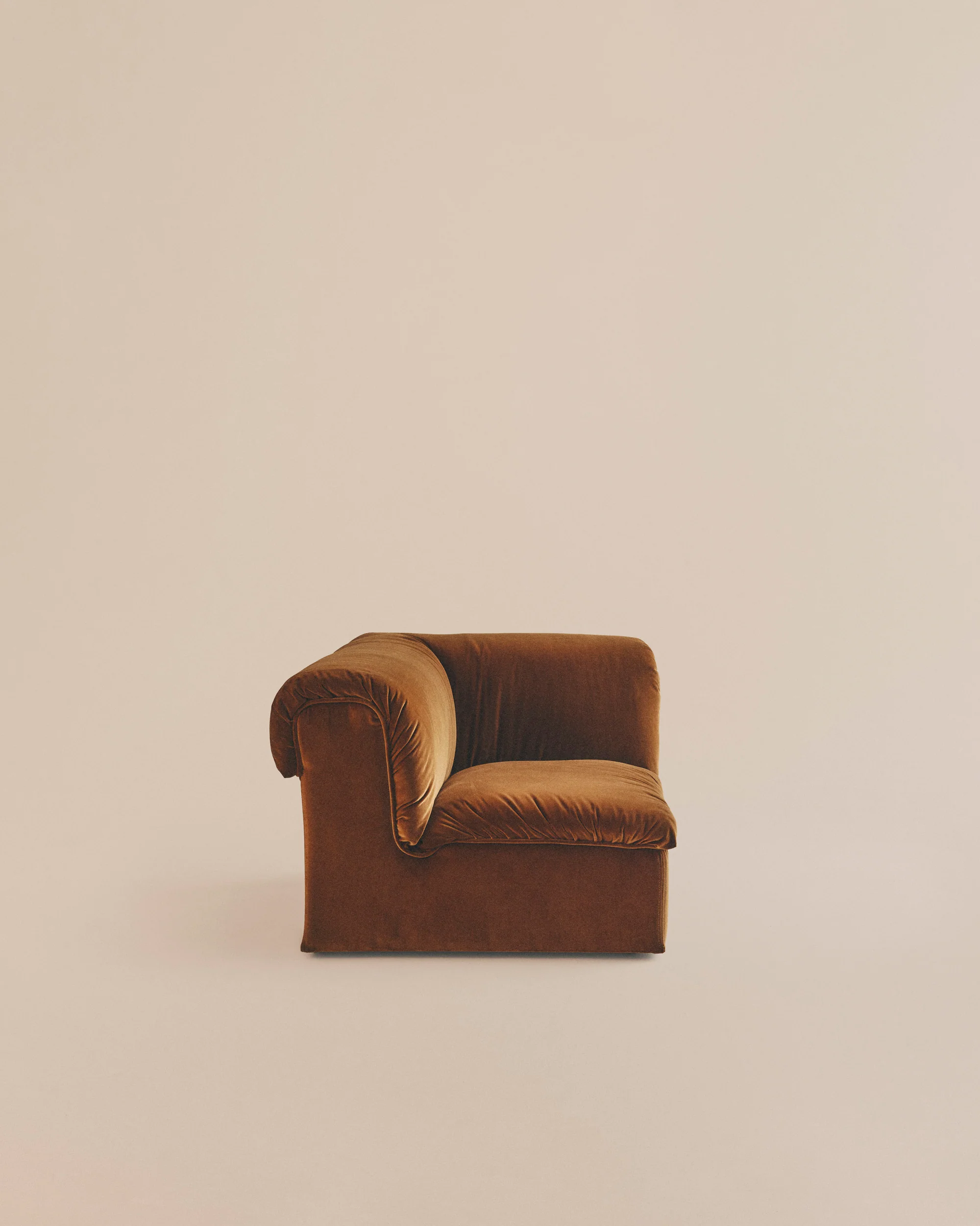 Lara Sectional - Image 3