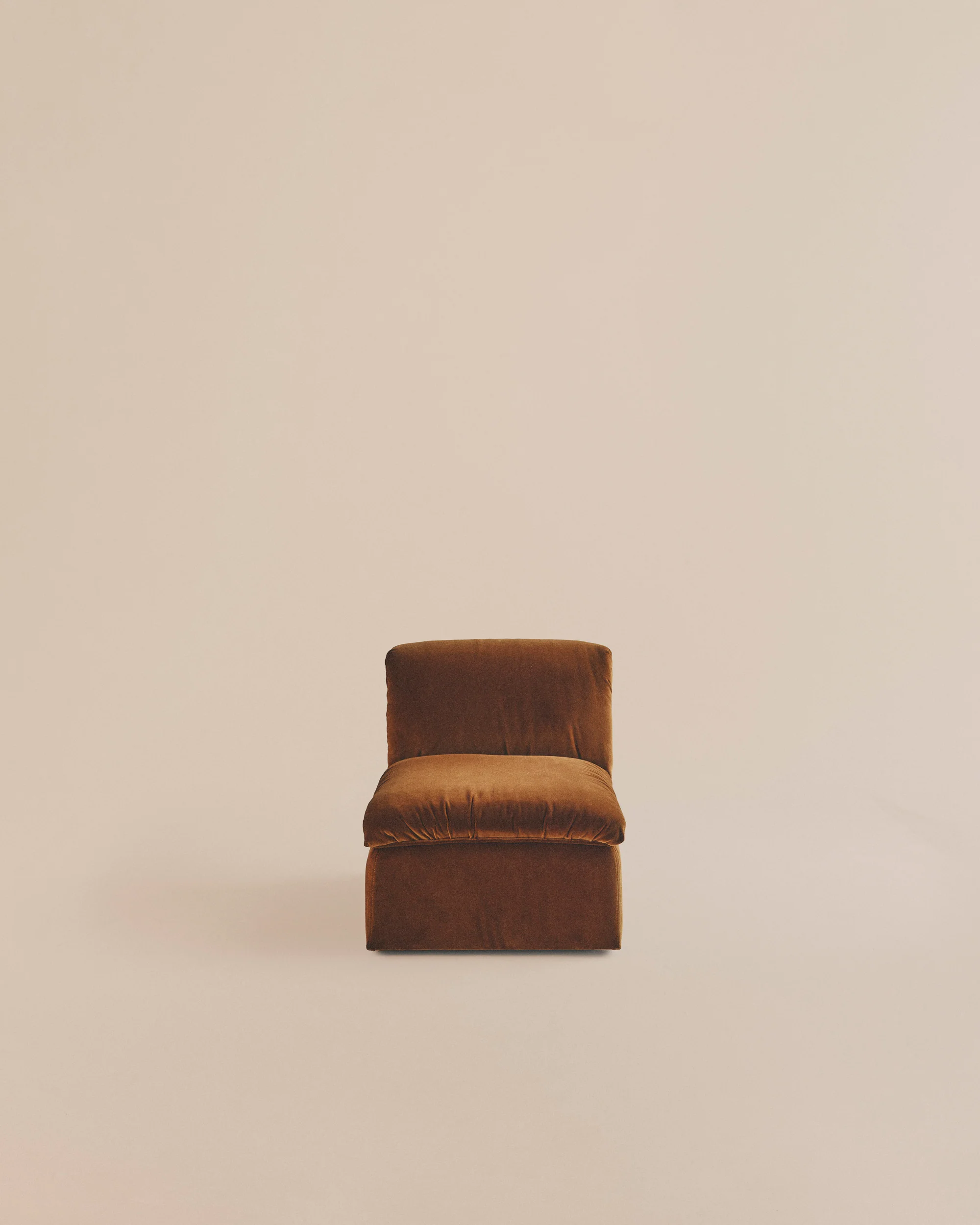 Lara Sectional - Image 4