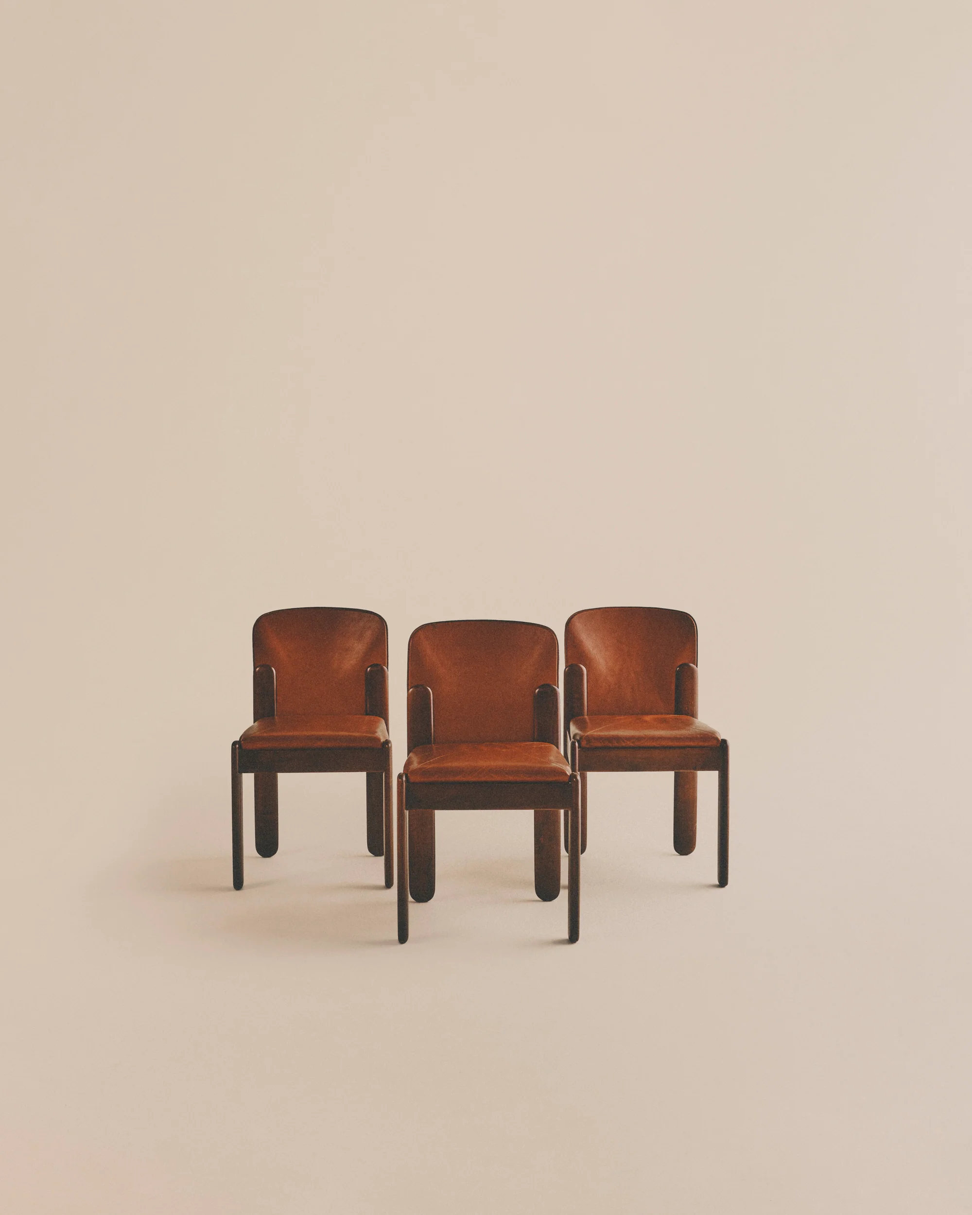 Mod. 330 Chairs - Image 2
