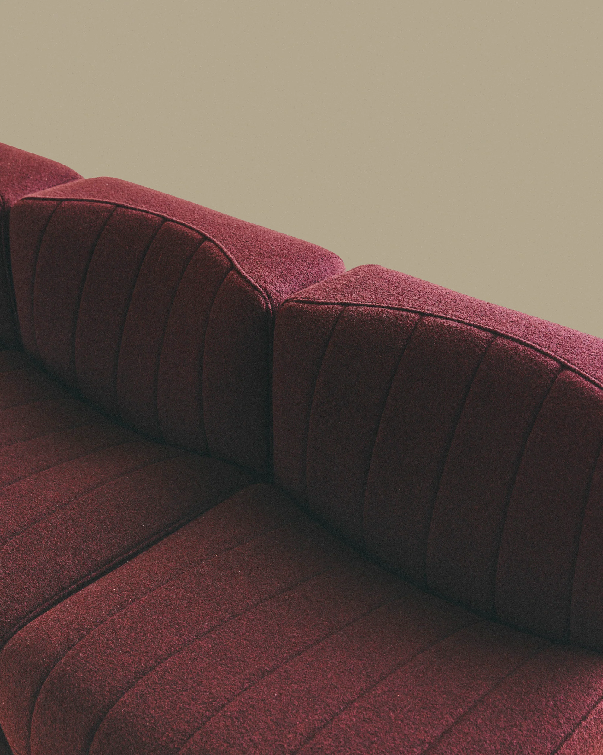 Novemila Sectional - Image 2