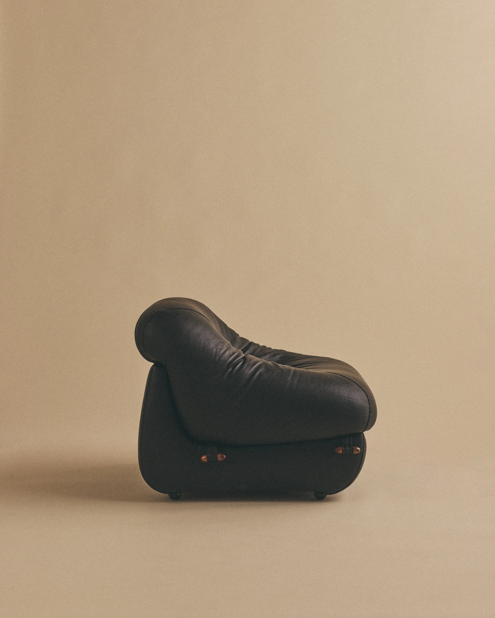 Patate Lounge Chairs - Image 5