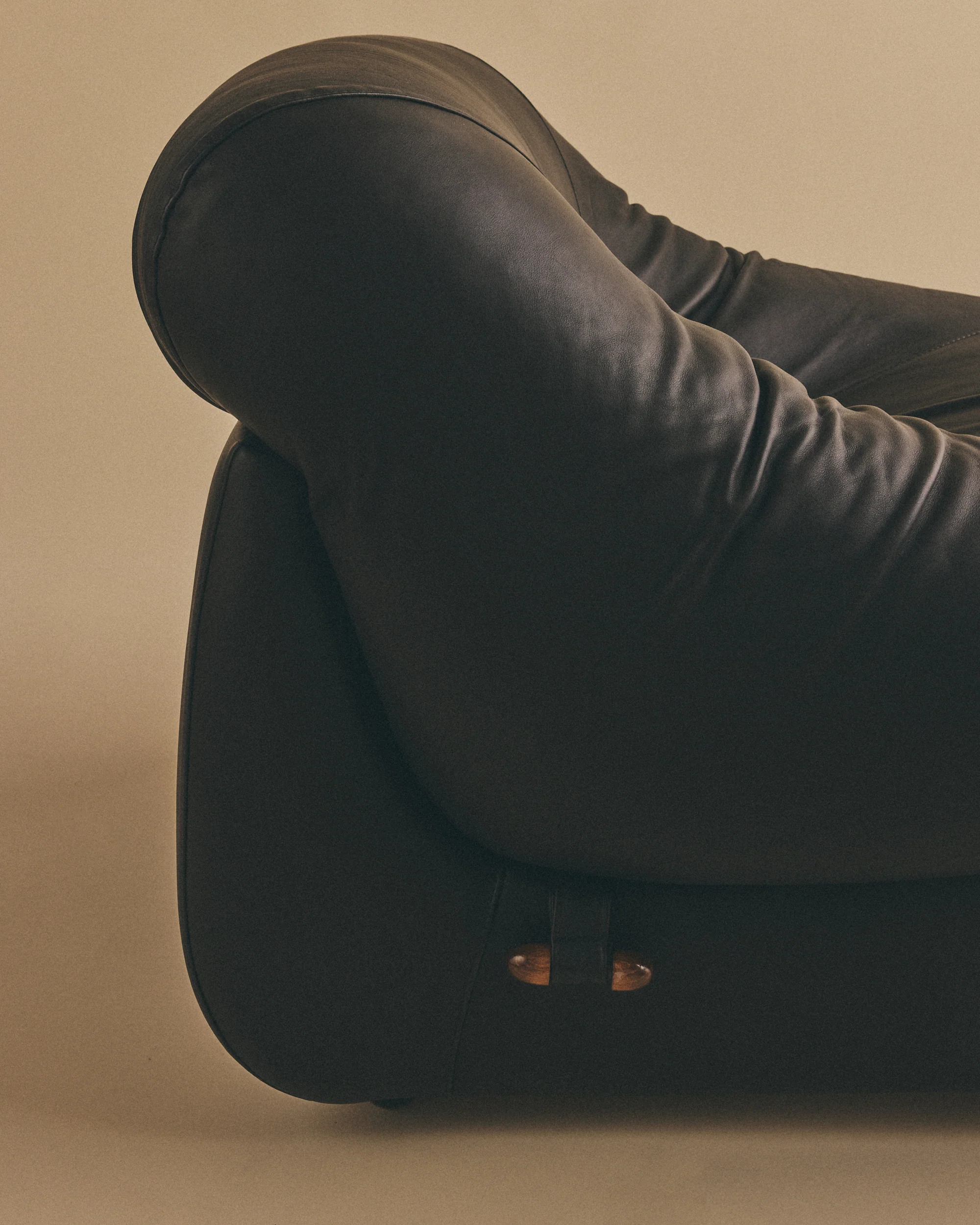 Patate Lounge Chairs - Image 6