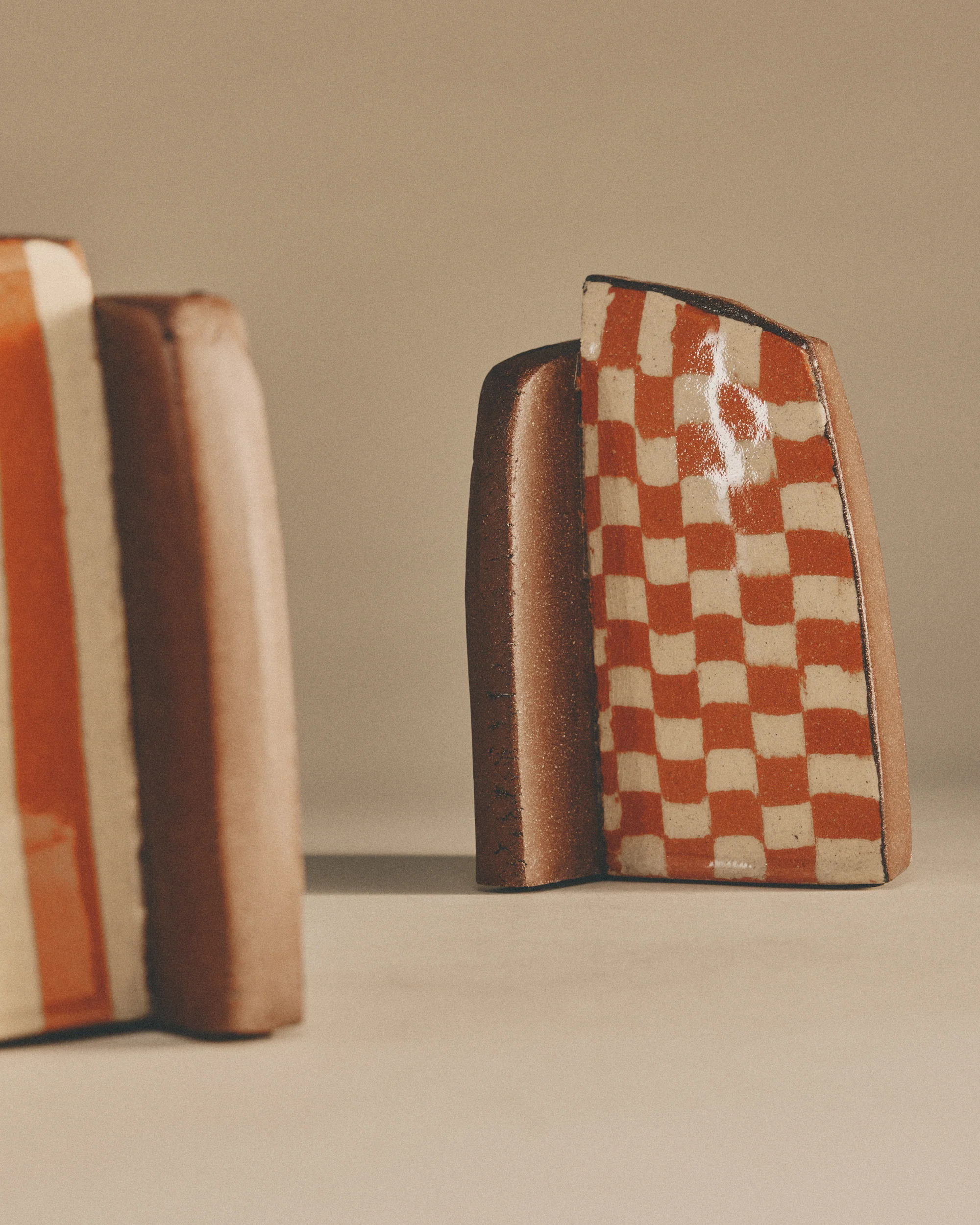 Persimmon and Cream Bookends - Image 3