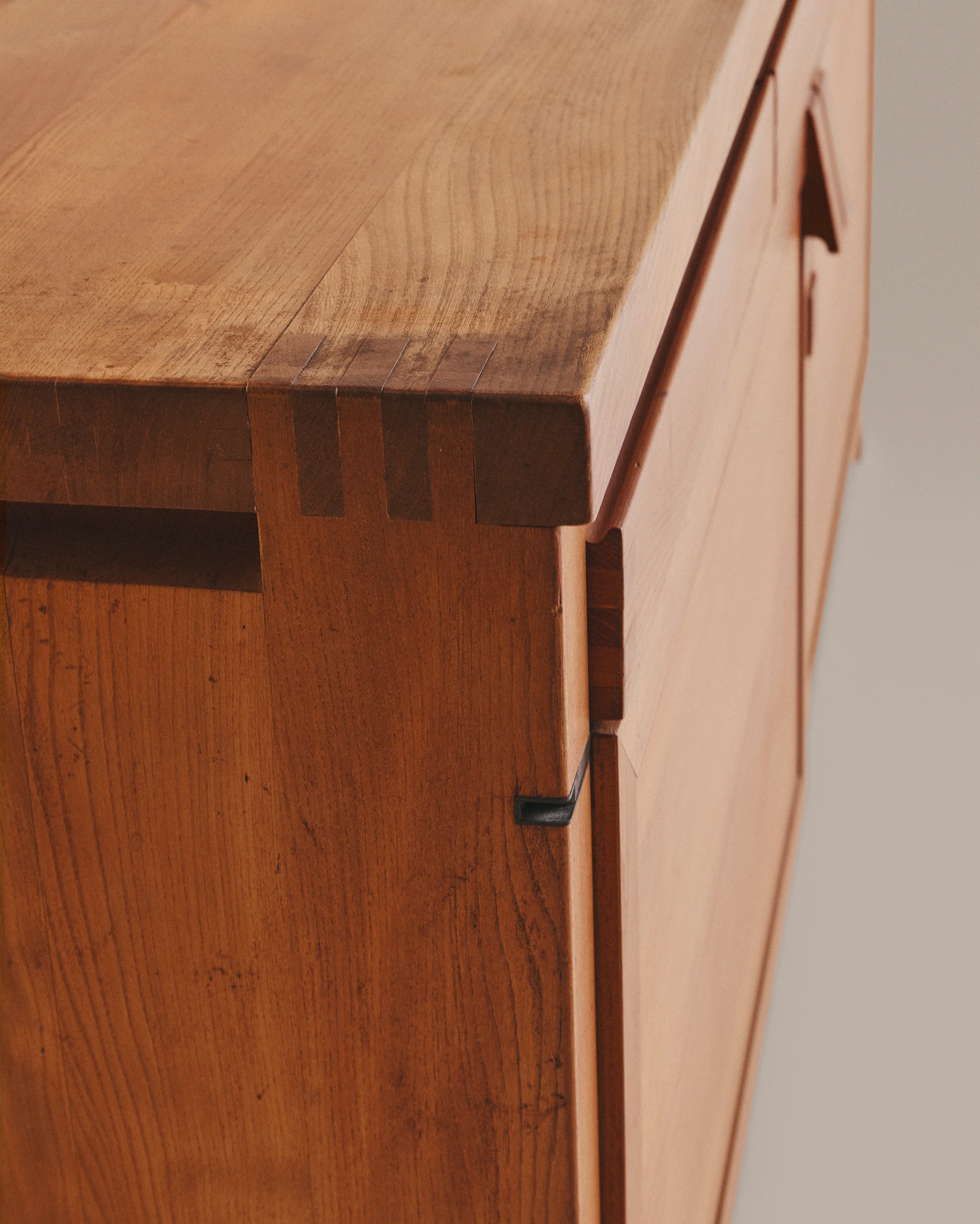 R08 Sideboard - Image 4