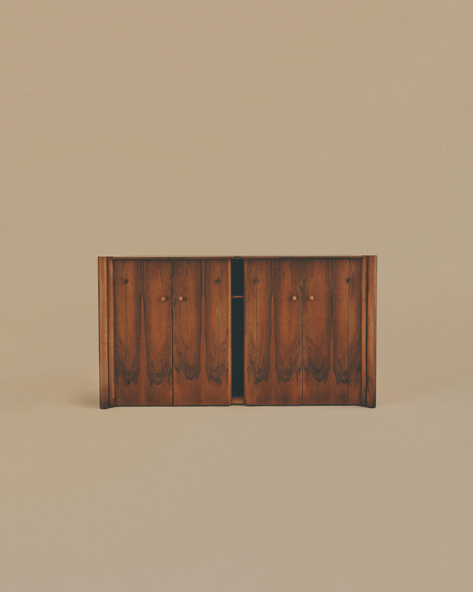 Scuderia Sideboard - Image 4