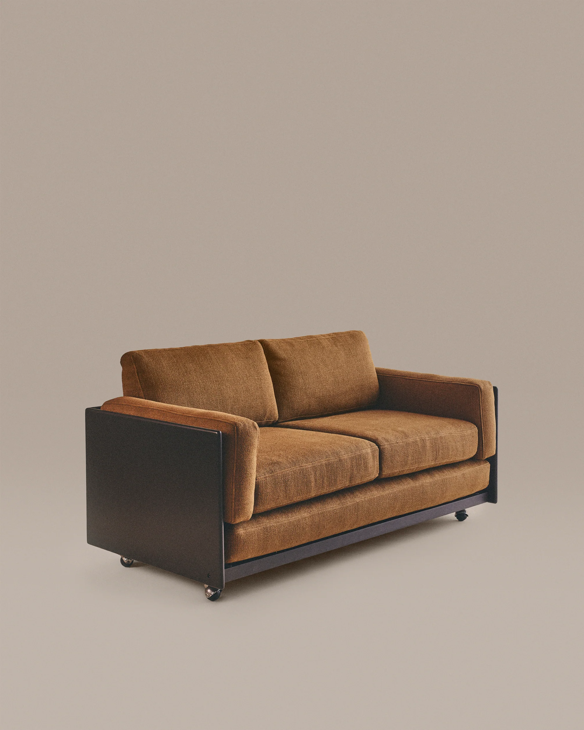 Simone Sofa