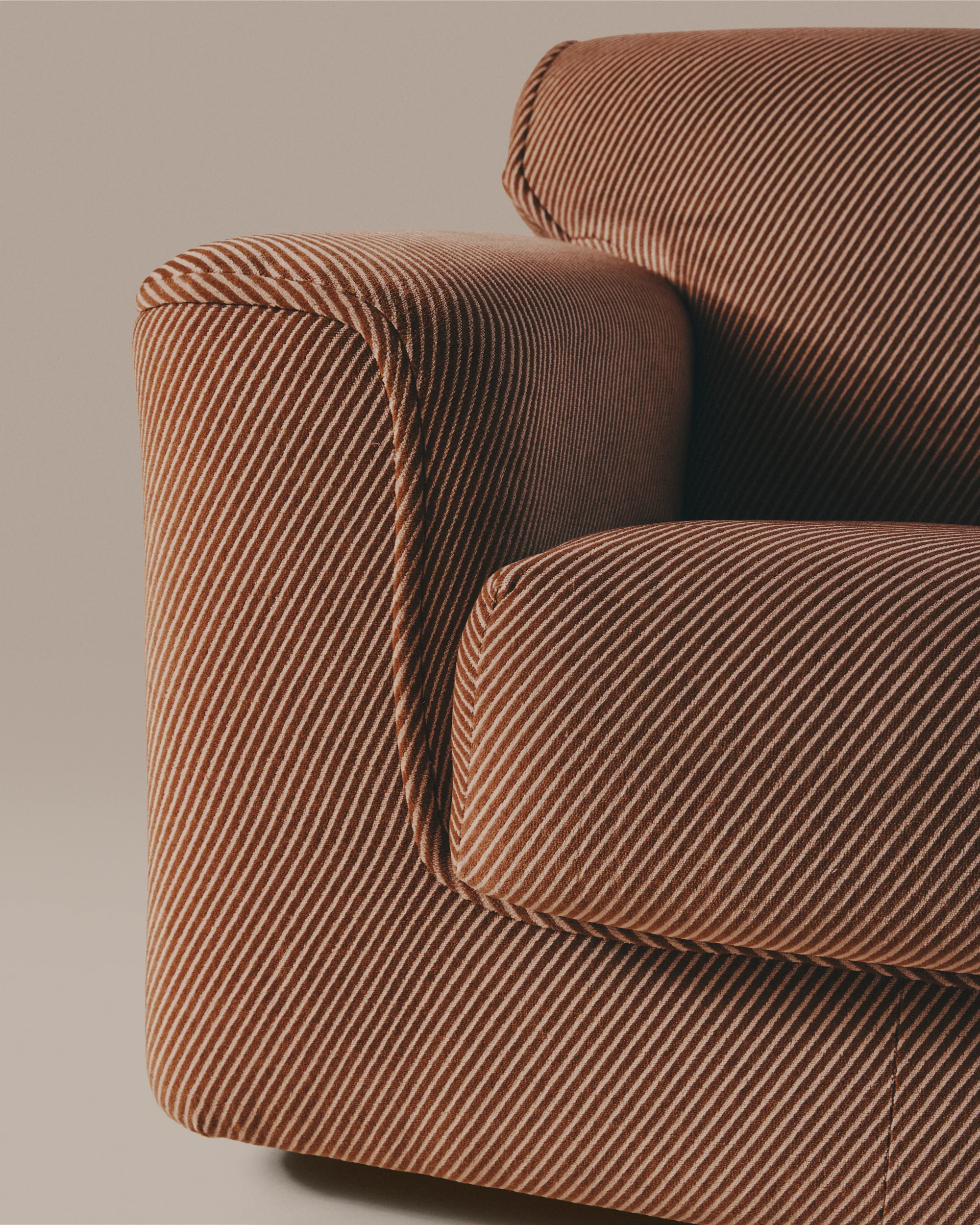 Soluna Armchairs - Image 5