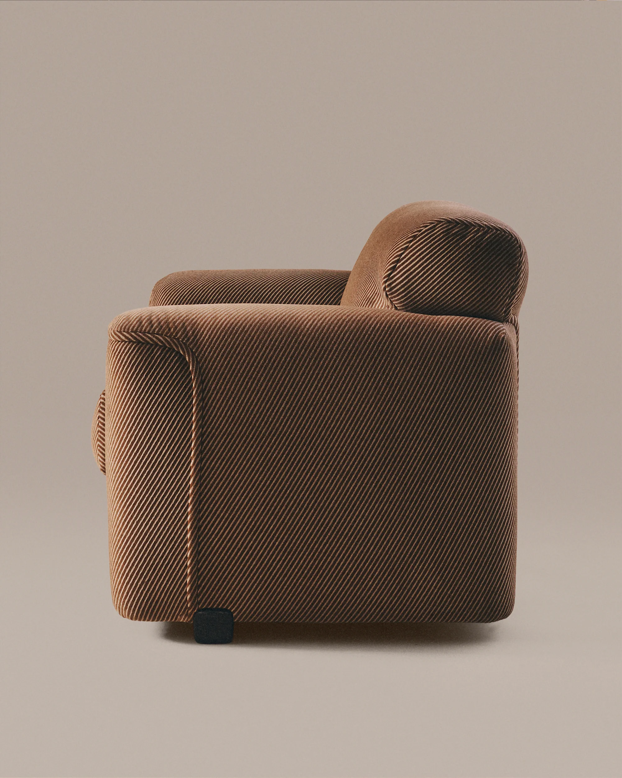 Soluna Armchairs - Image 6