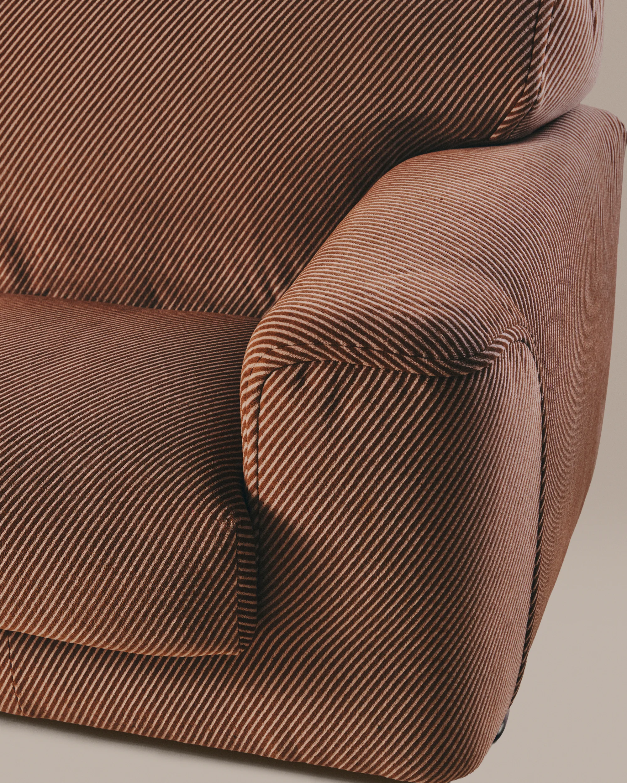 Soluna Sofa - Image 2