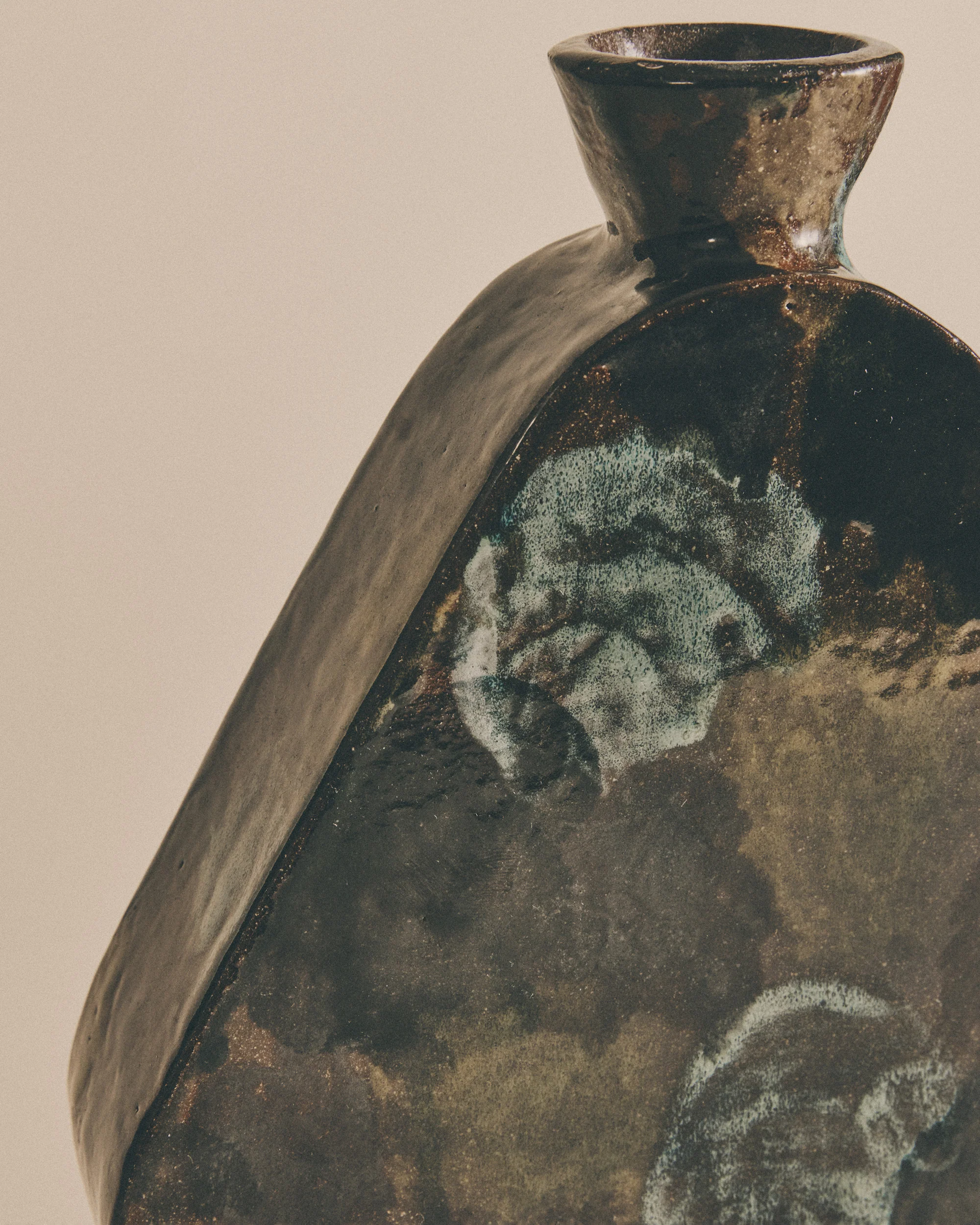 Vertical Abstract Floral Rounded Vase - Image 2