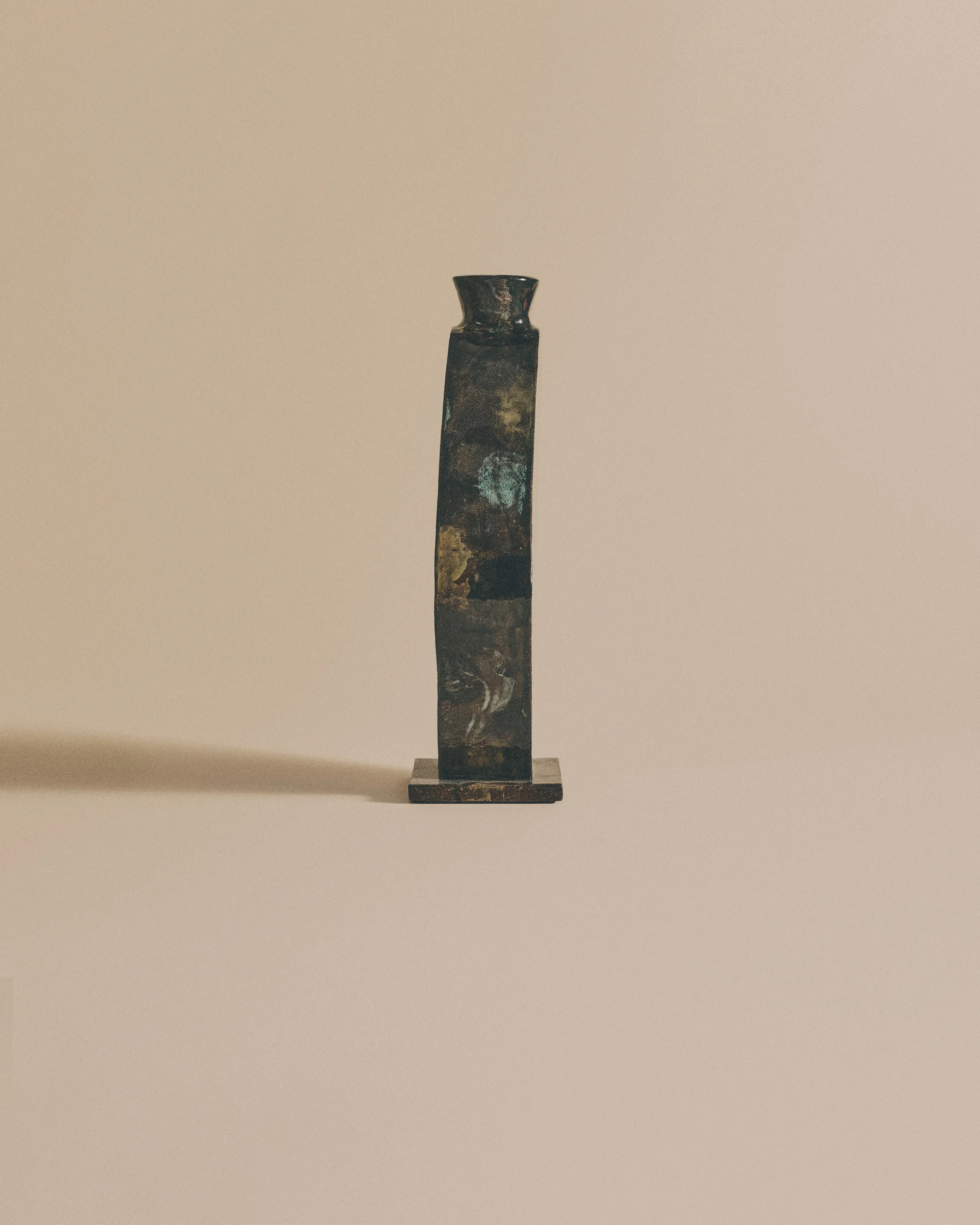 Vertical Abstract Floral Rounded Vase - Image 3