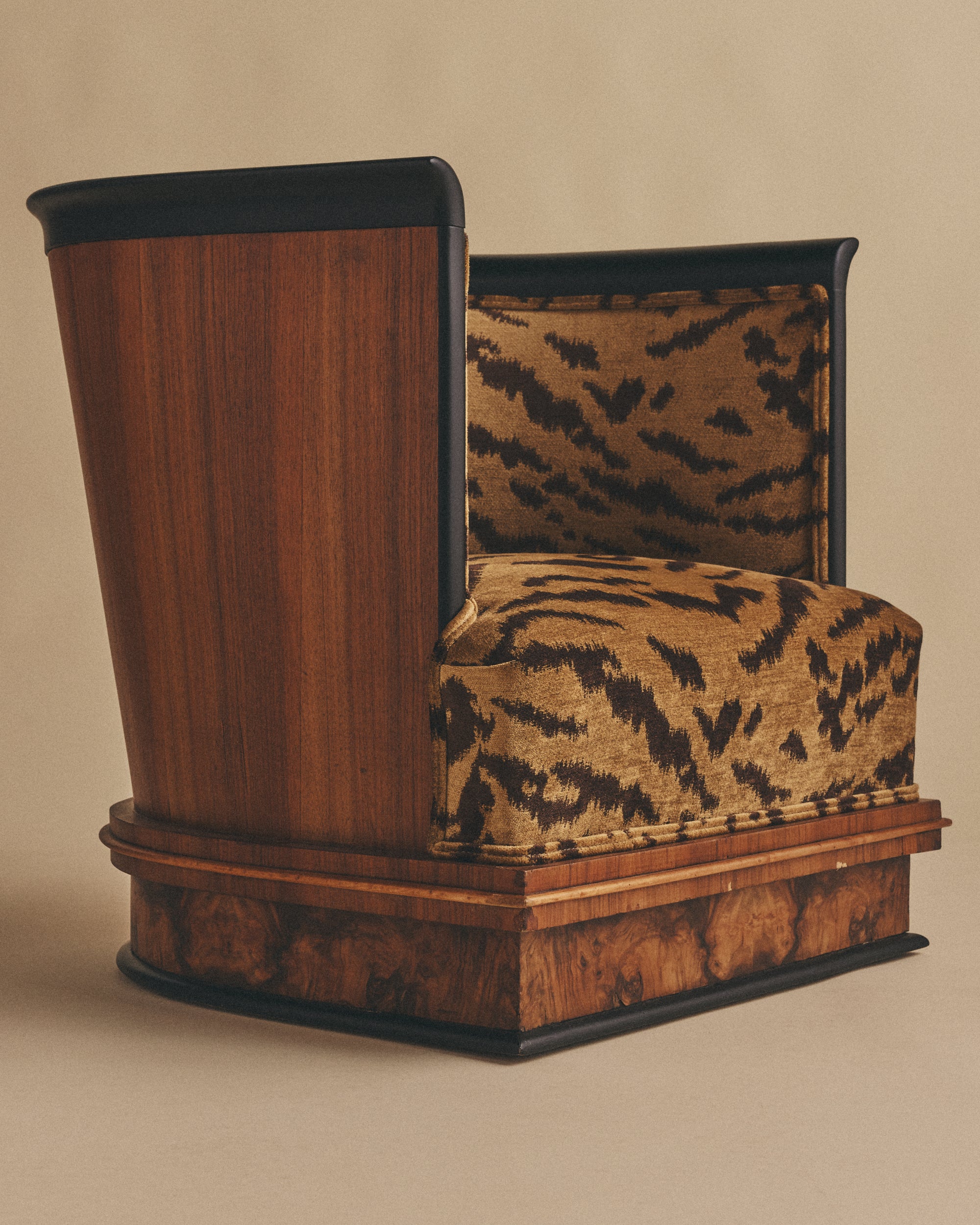 Tigertooth Lounge Chairs - Image 8