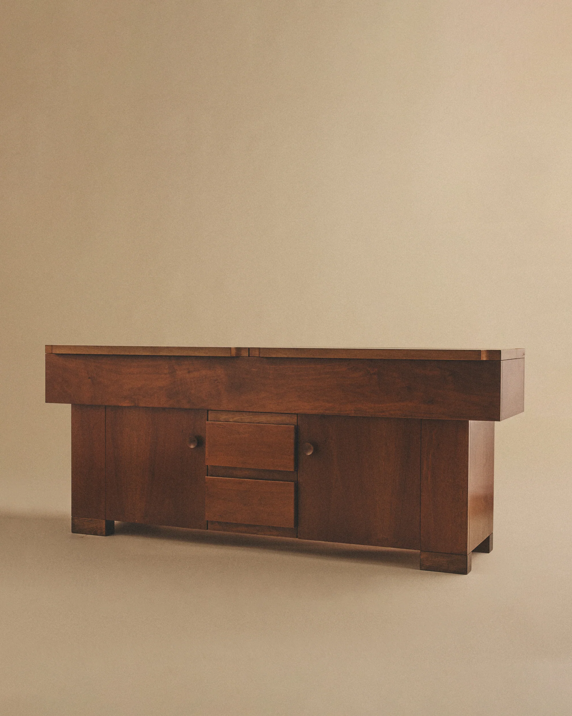 Torbecchia Sideboard