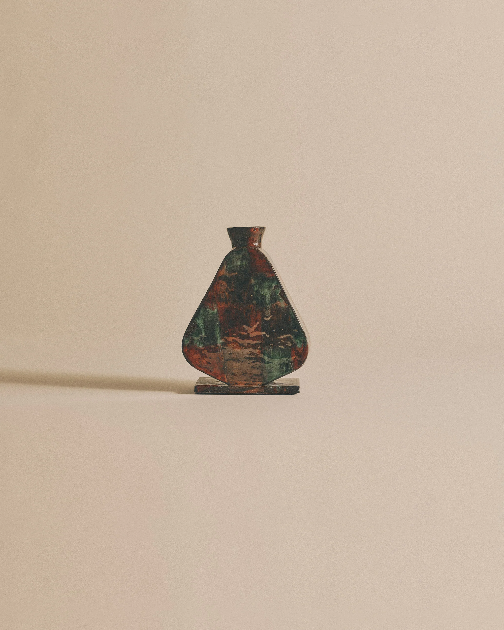Vertical Rounded Teardrop – Checkered Orange & Teal Multi